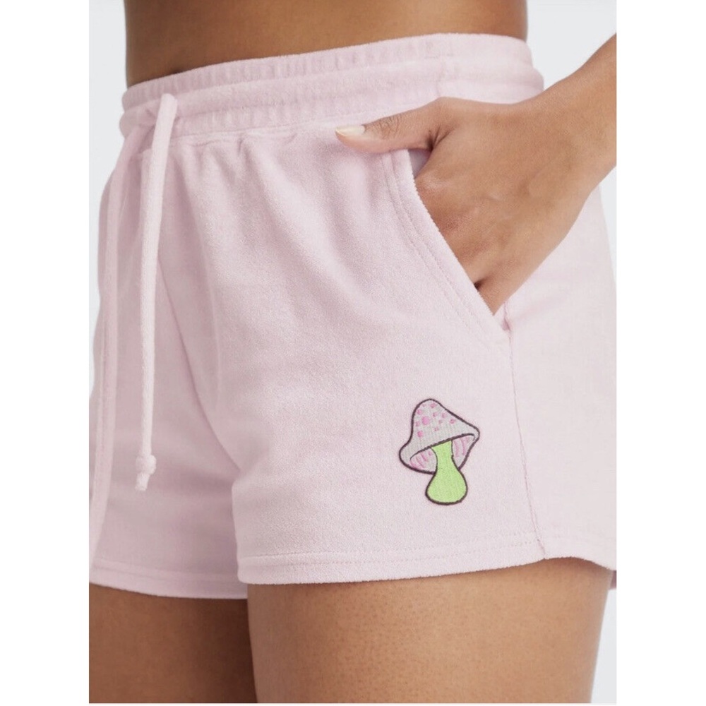Fabletics Pink Towel Terry Mushroom Short Lavender Lustre Shorts Size XS